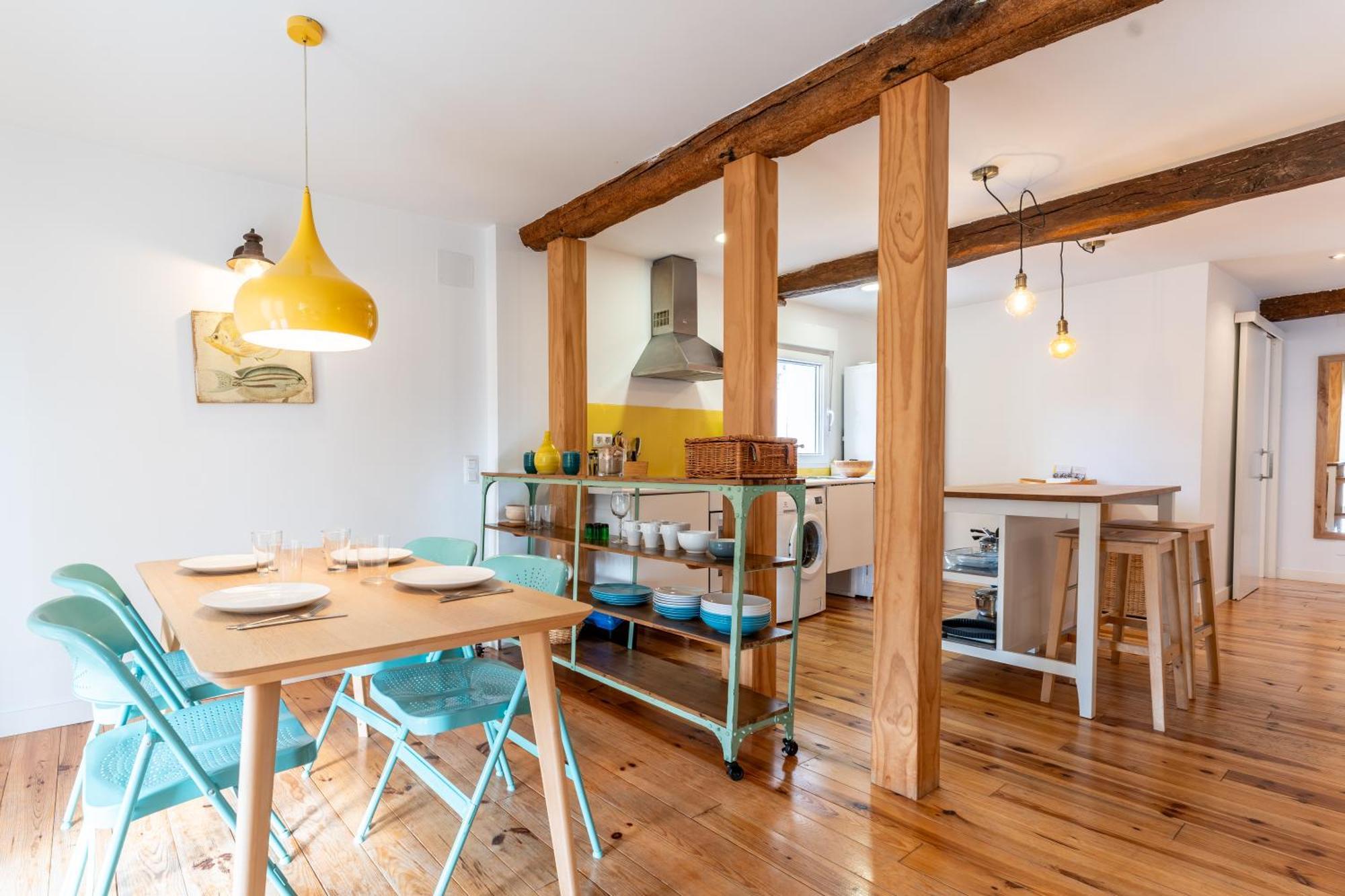 Warm And Inviting, Central Location By Urbanhosting Santander Exteriér fotografie